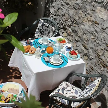 Invito Al Viaggio Bed & Breakfast
