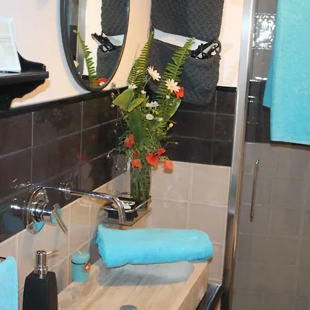 Invito Al Viaggio Bed & Breakfast Giardini Naxos