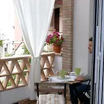 Bed & Breakfast Invito Al Viaggio Giardini Naxos