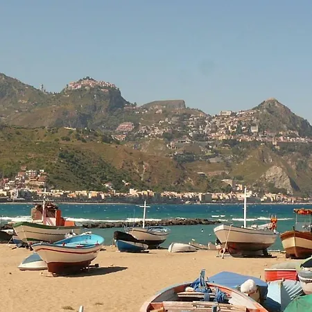 Invito Al Viaggio Giardini Naxos